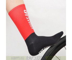 Носки DT SWISS CYCLING SOCKS RED-BLACK. SIZE S