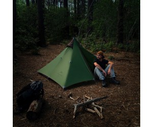 Палатка сверхлегкая с острой верхушкой Naturehike NH17T030-L, темная зеленая