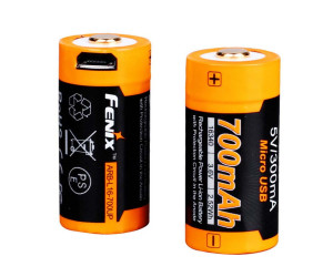 Акумулятор Fenix 16340 700 UP mAh Li-ion micro usb зарядка