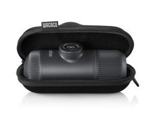 Портативная эспрессо-кофеварка Wacaco Nanopresso серая с чехлом, механическая, для молотого кофе