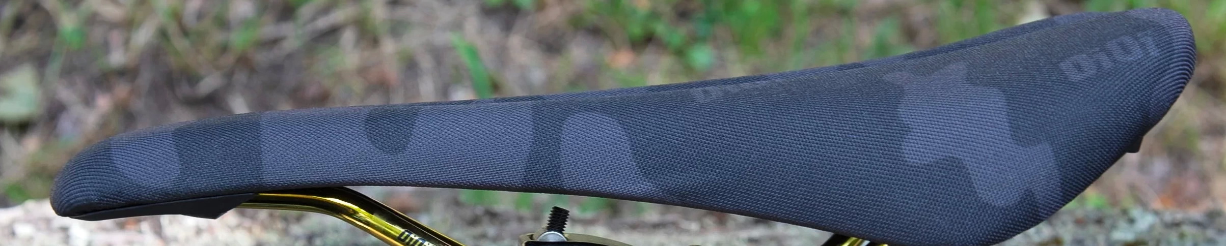 Синтетические седла Selle-Royal
